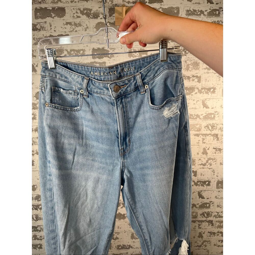 American Eagle | women mom jean distressed denim